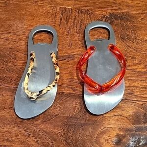 𝅺LOT of 2 Flip Flop Bottle Openers